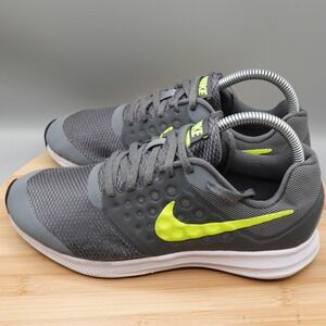 Nike Shoes Youth 6YW Womens 7.5 Downshifter 7 Gray/Neon Sneakers 881511-002 Flaw